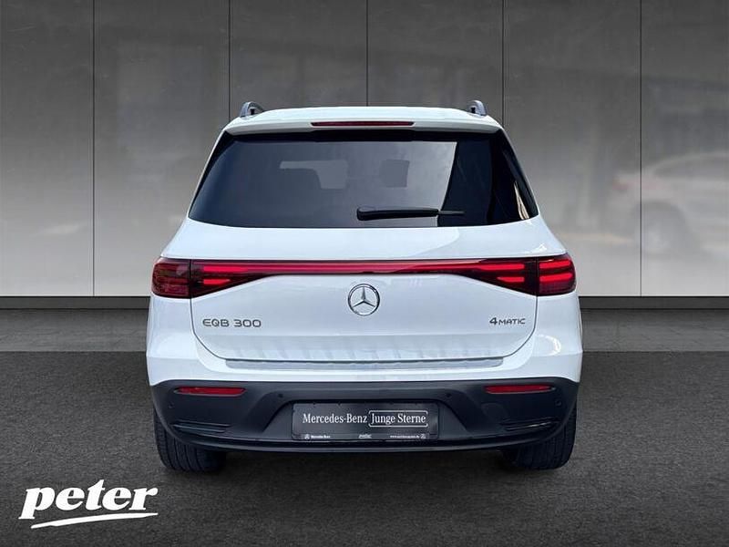 Gebraucht Mercedes EQB300 Advanced 167 kW (228 PS) 2024 Unilack polarweiß SUV