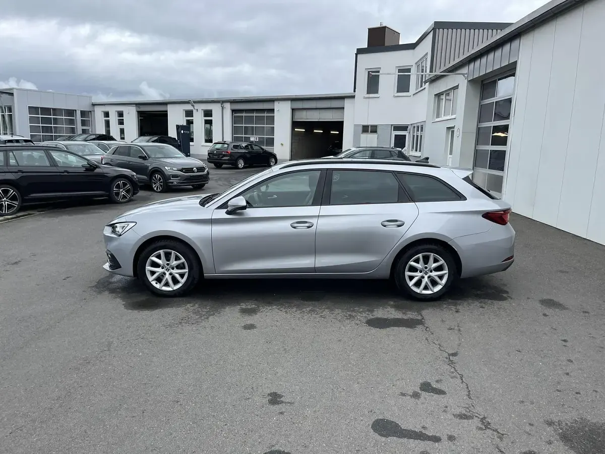 Gebraucht Seat Leon Style 150 PS (110 kW) 2021 Silber Kombi