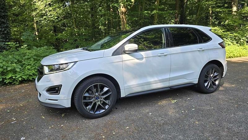 Weiß Gebraucht 2017 Ford Edge Sport SUV | 17.490 € (Fairer Preis) - Bild 1/4
