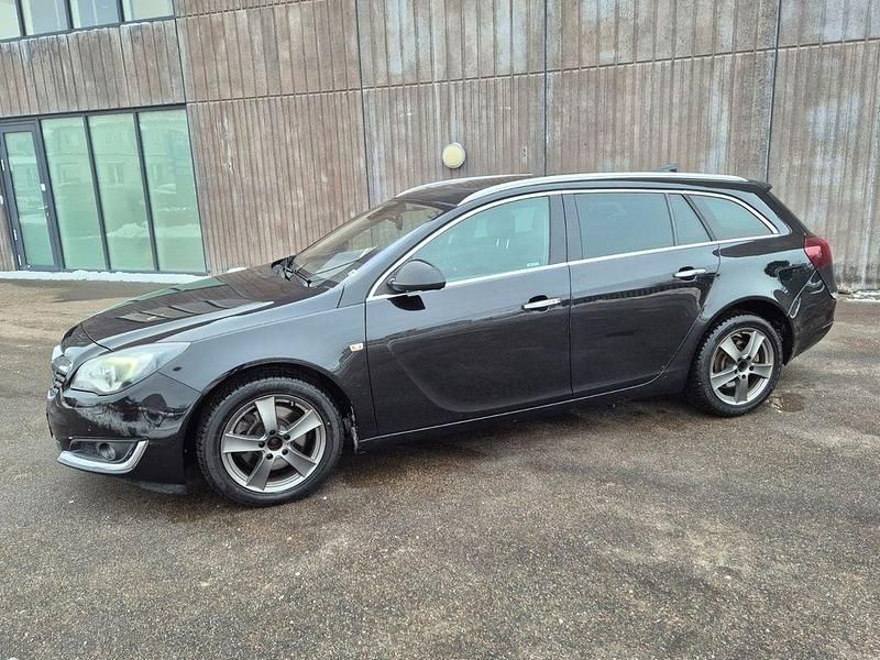Gebraucht Opel Insignia Innovation 170 PS (125 kW) 2016 Schwarz Kombi