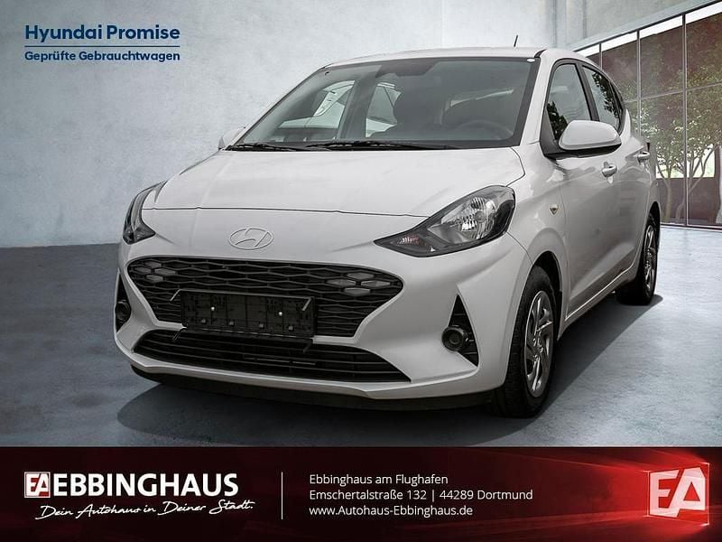 Weiß Gebraucht 2024 Hyundai i10 Select Kleinwagen | 15.990 € (Fairer Preis) - Bild 1/4
