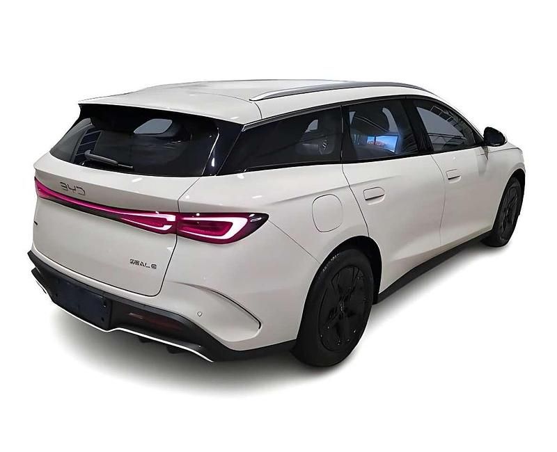 Neu BYD Seal Boost 184 PS (135 kW) 2025 Weiß Limousine