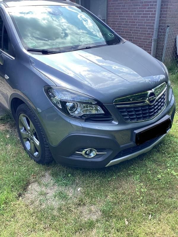 Grau Gebraucht 2013 Opel Mokka SUV | 7.850 € (Guter Preis) - Bild 1/4