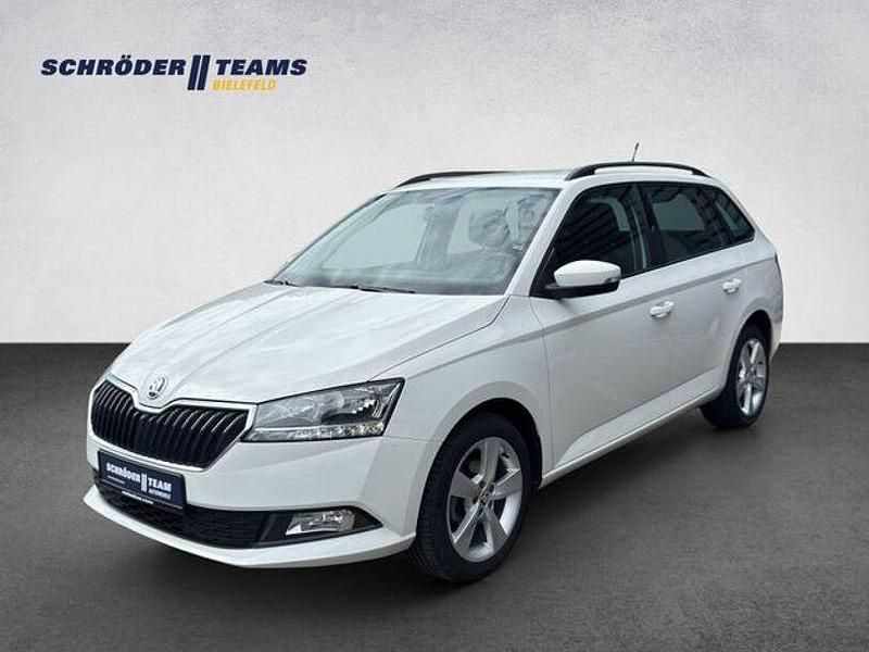 Weiß Gebraucht 2020 Skoda Fabia Cool Plus Kombi | 13.490 € (Fairer Preis) - Bild 1/4