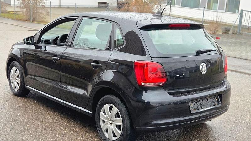 Gebraucht VW Polo Trendline 75 PS (55 kW) 2011 Schwarz Kleinwagen