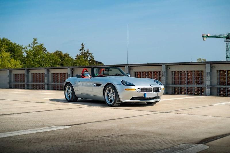 Gebraucht BMW Z8 400 PS (294 kW) 2001 Silber Cabrio