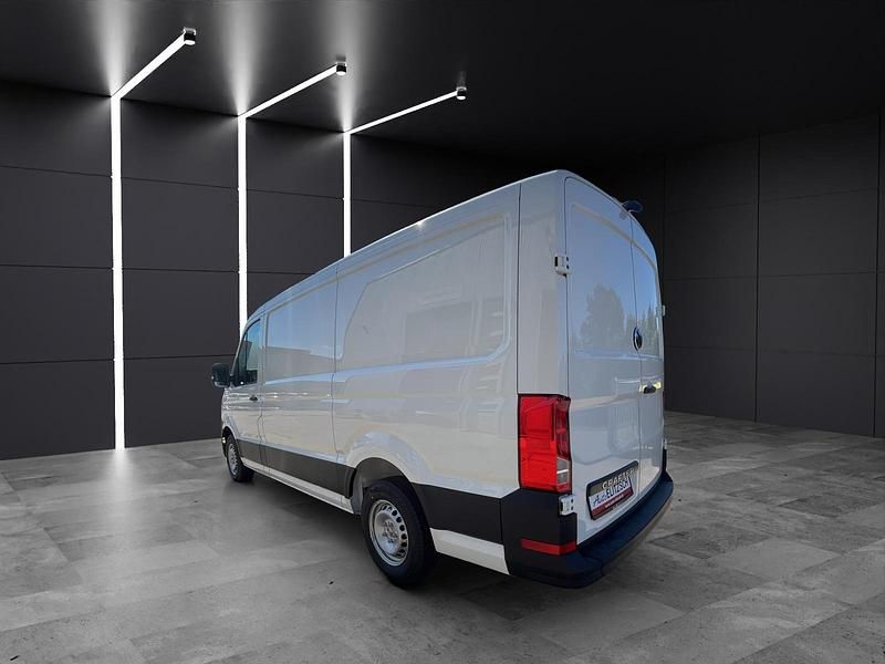 Gebraucht VW Crafter 140 PS (102 kW) 2026 Candyweiß Van