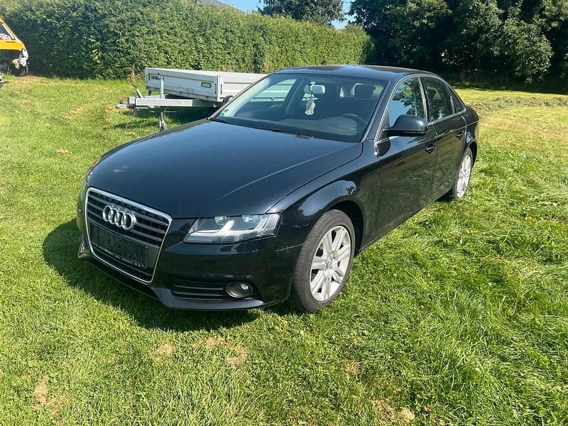 Schwarz Gebraucht 2009 Audi A4 Limousine | 3.990 € (Superpreis) - Bild 1/4