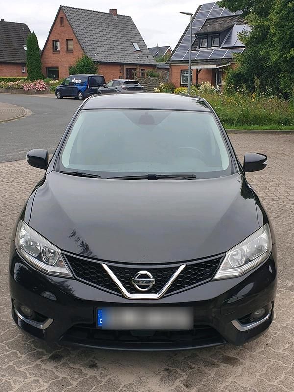 Schwarz Gebraucht 2015 Nissan Pulsar Kleinwagen | 7.300 € (Guter Preis) - Bild 1/4