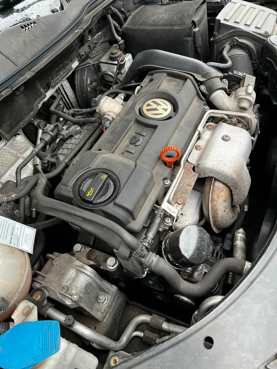 Gebraucht VW Passat 122 PS (89 kW) 2009 Schwarz Kombi