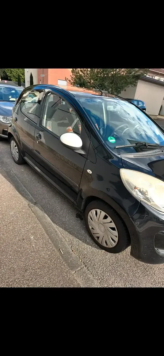 Gebraucht Citroën C1 68 PS (50 kW) 2010 Schwarz Kleinwagen