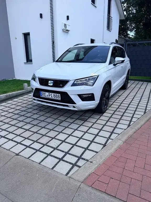 Gebraucht Seat Ateca 4Drive 190 PS (139 kW) 2018 Weiß SUV