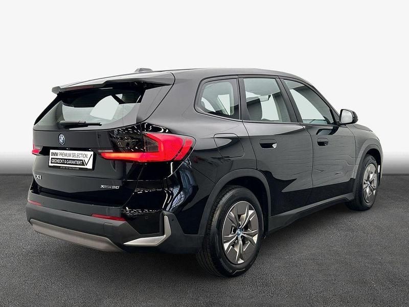 Gebraucht BMW iX1 Performance 230 kW (313 PS) 2023 Schwarz SUV