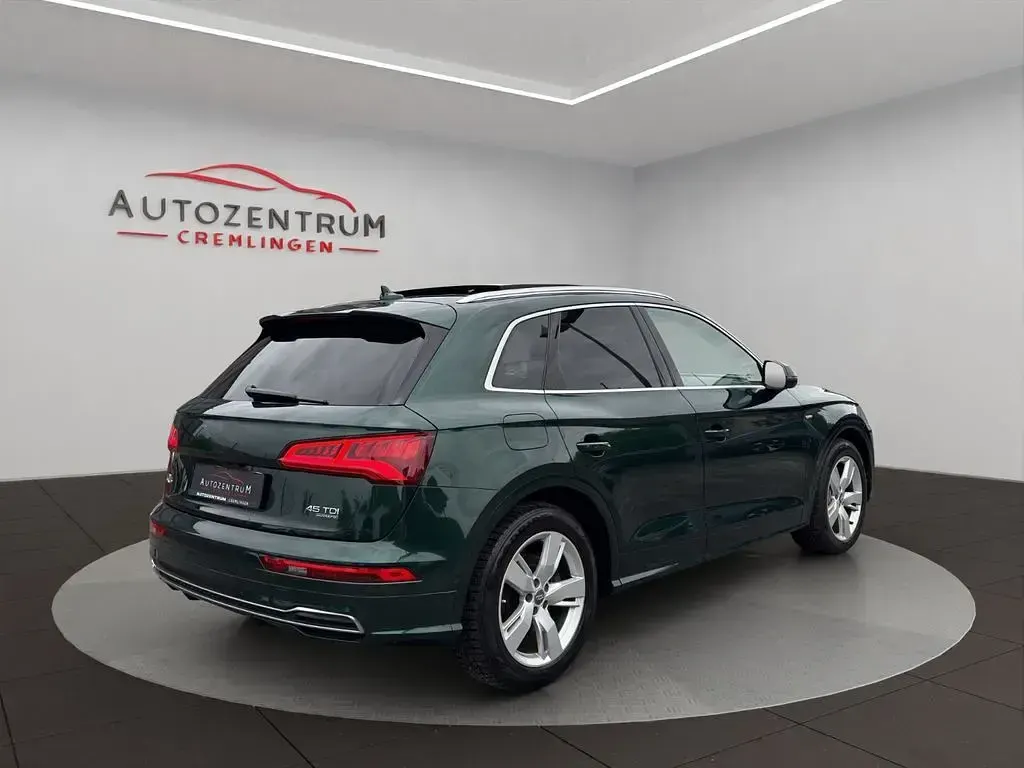 Gebraucht Audi Q5 S-Line 231 PS (169 kW) 2020 Grün SUV