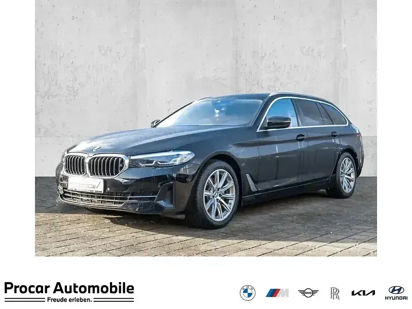 Gebraucht BMW 520 Sport Line 190 PS (139 kW) 2023 Kombi