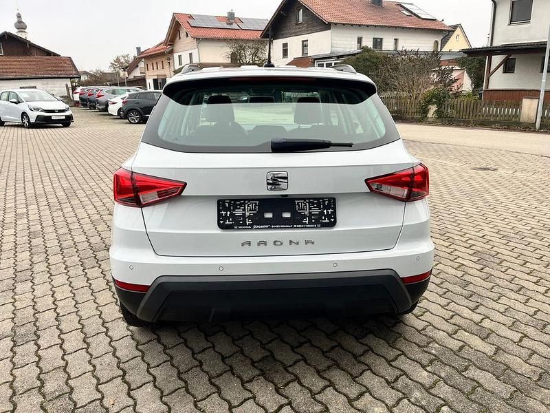 Gebraucht Seat Arona Style 116 PS (85 kW) 2019 Weiß SUV