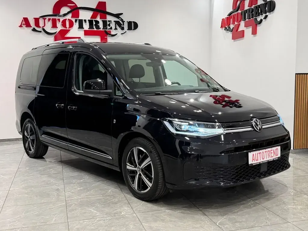 Używany VW Caddy Maxi Style 122 KM (89 kW) 2023 Czarny Minivan