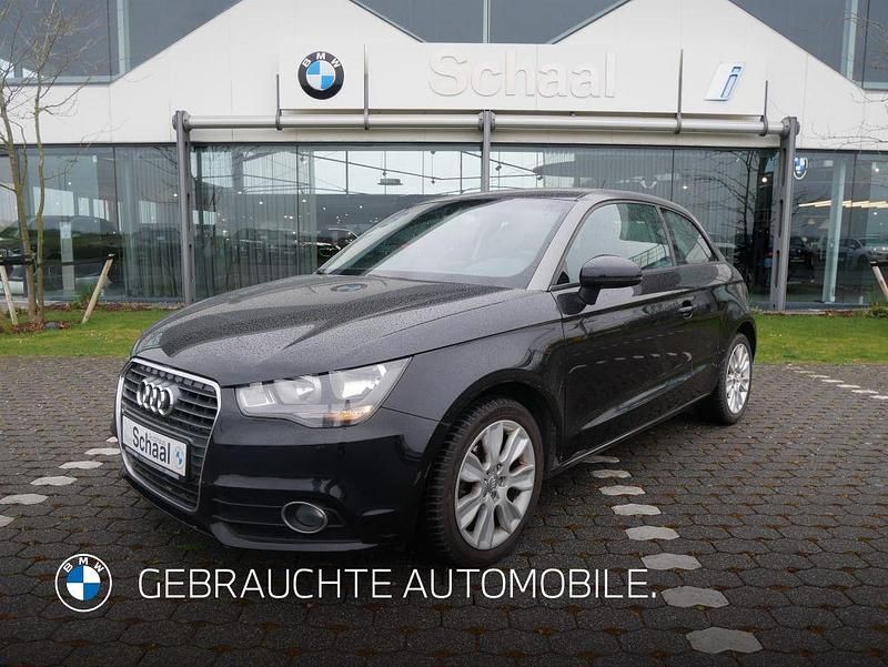 Second-hand Audi A1 Ambition 86 CP (63 kW) 2011 Negru Hatchback