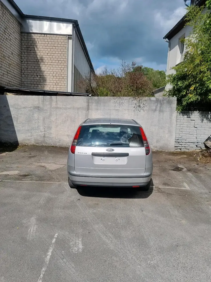Gebraucht Ford Focus 100 PS (73 kW) 2005 Kombi