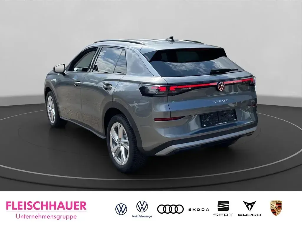 Neu VW T-Roc Life 150 PS (110 kW) 2026 Grau SUV