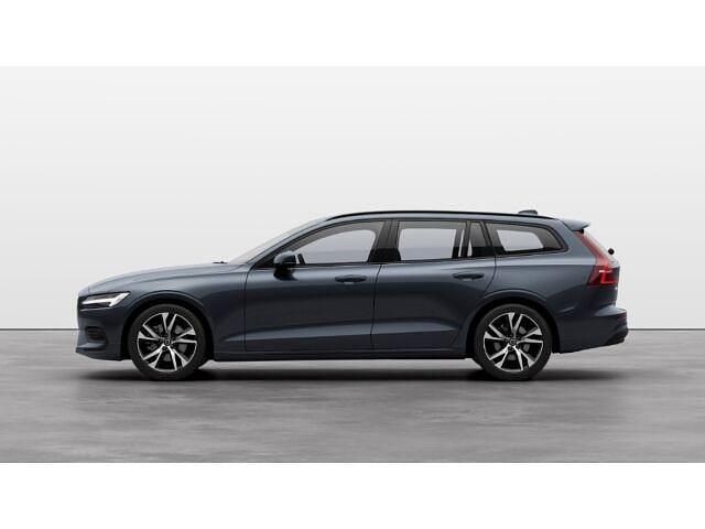 Gebraucht Volvo V60 Core 163 PS (119 kW) 2024 Blau Kombi