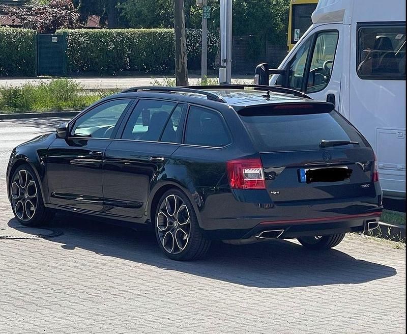 Gebraucht Skoda Octavia RS 184 PS (135 kW) 2016 Schwarz Kleinwagen