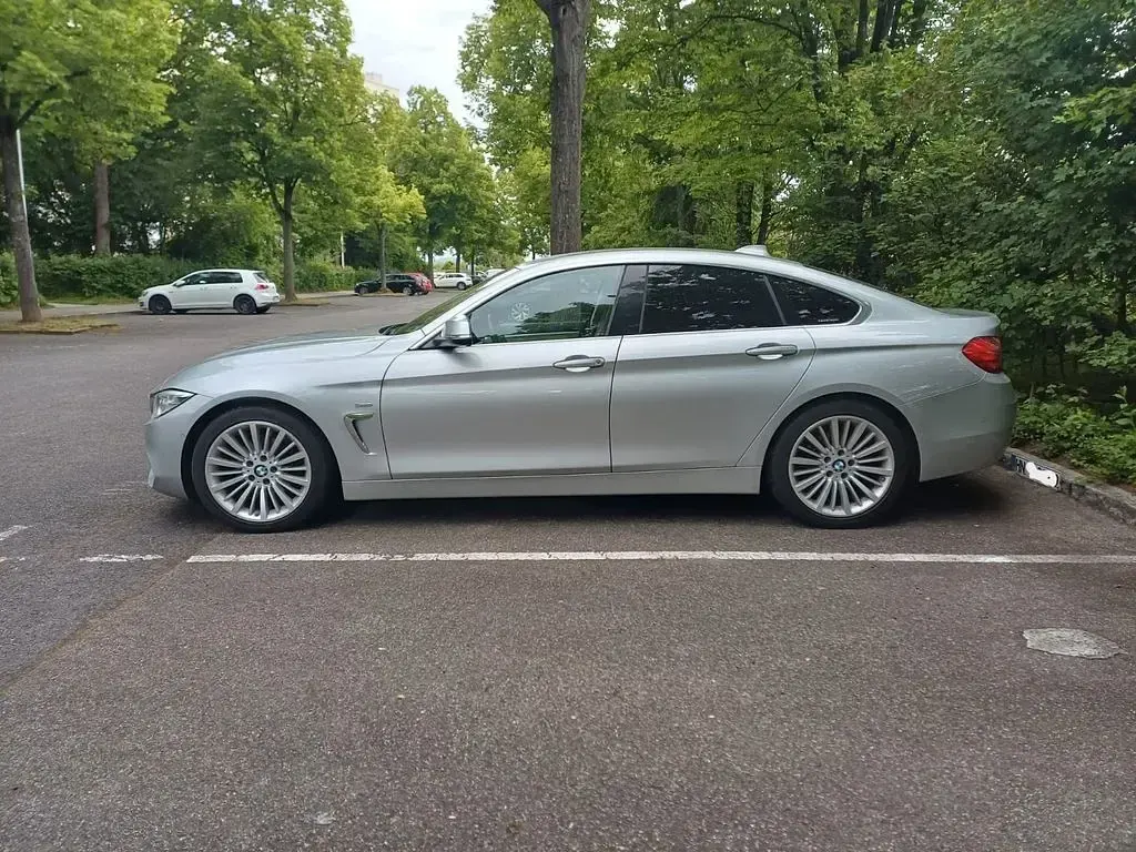 Gebraucht BMW 420 Luxury Line 184 PS (135 kW) 2015 Silber Coupé