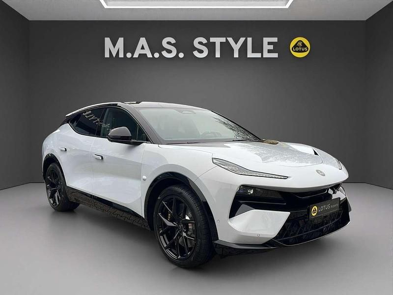 Neu Lotus Eletre 450 kW (612 PS) 2025 Zenith white SUV