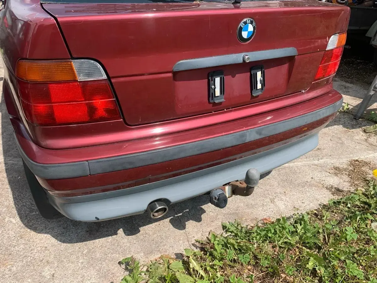 Gebraucht BMW 316 102 PS (75 kW) 1996 Rot Coupé