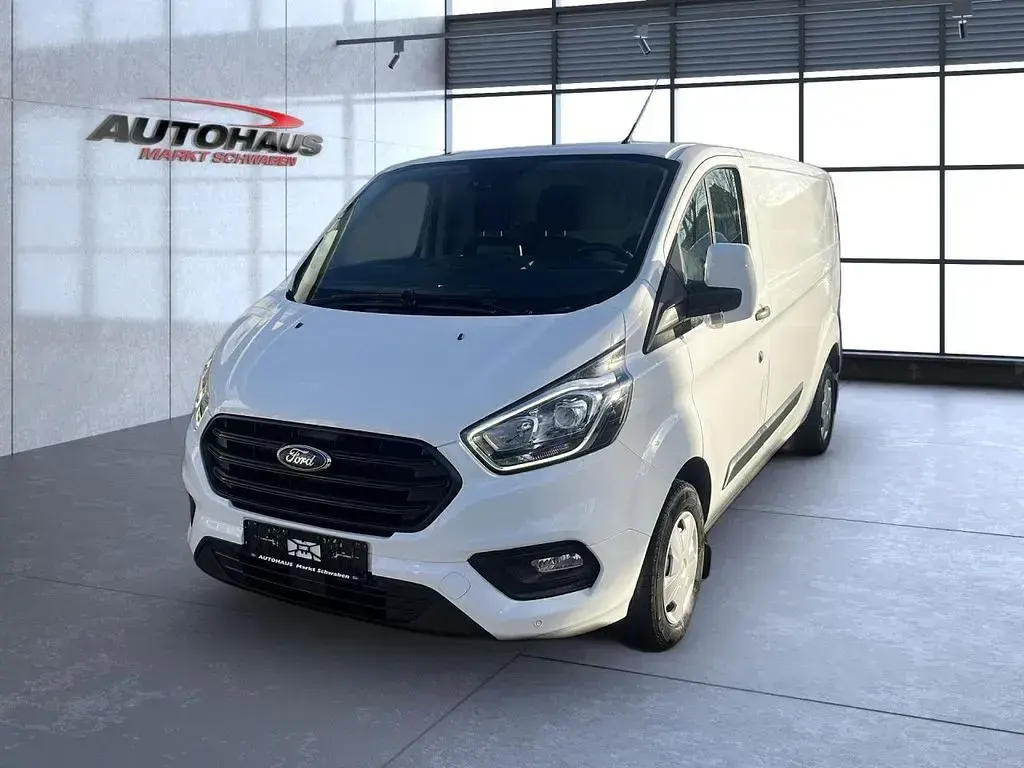 Gebraucht Ford 300 Trend 105 PS (77 kW) 2022 Weiss Van / Kleinbus