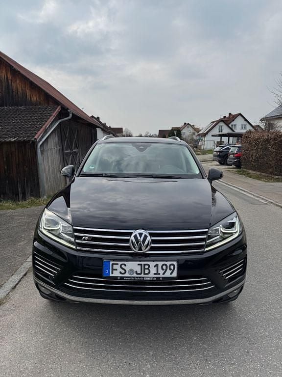 Gebraucht VW Touareg 262 PS (192 kW) 2017 Schwarz SUV