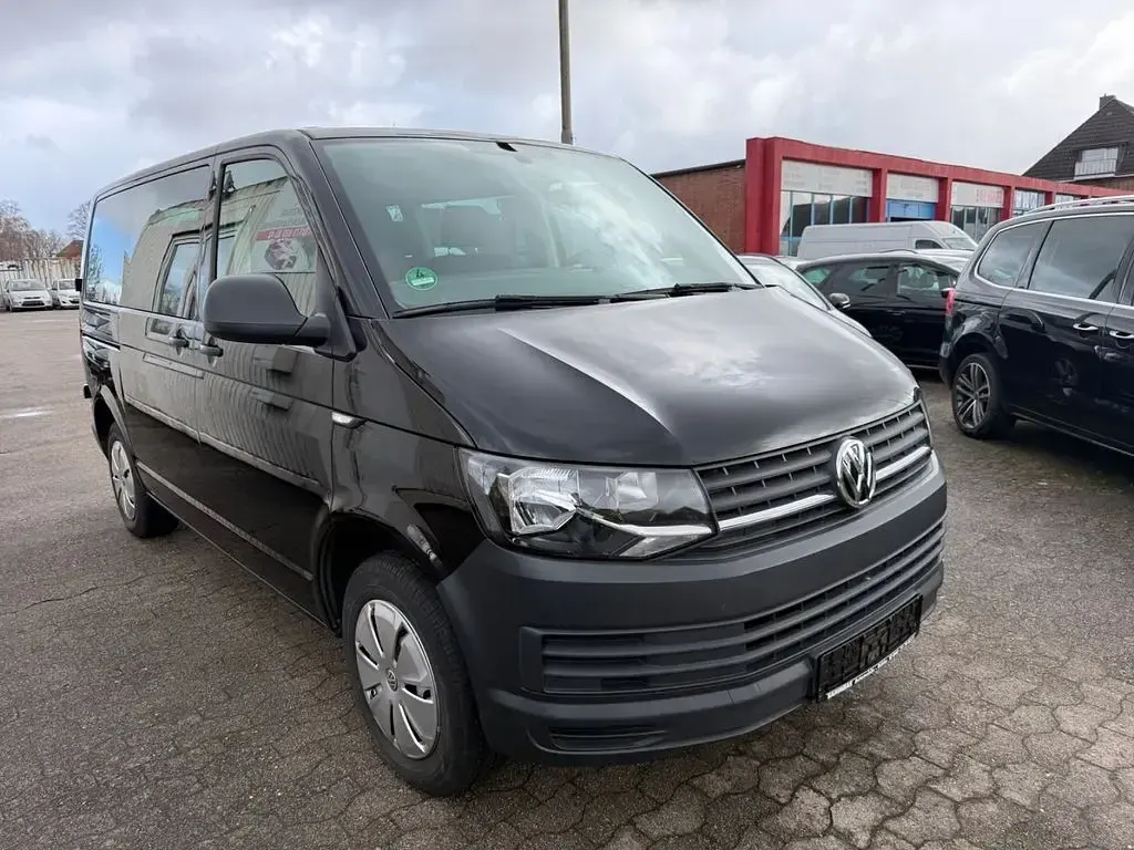 Gebraucht VW Caravelle 102 PS (75 kW) 2017 Schwarz Van