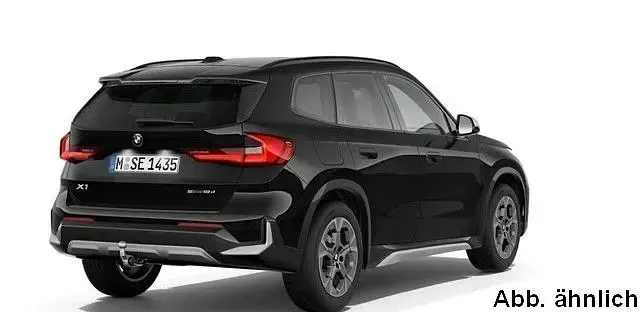 Gebraucht BMW X1 Sport Line 150 PS (110 kW) 2022 Schwarz SUV