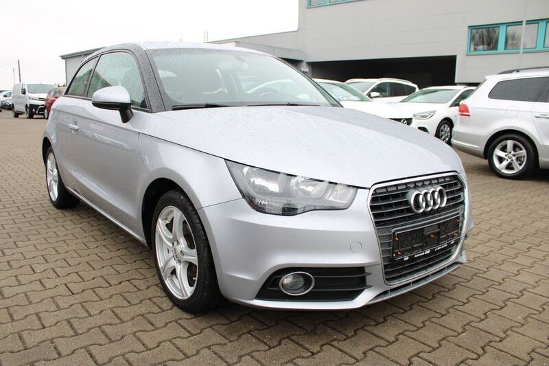 Second-hand Audi A1 90 CP (66 kW) 2015 Argintiu Hatchback
