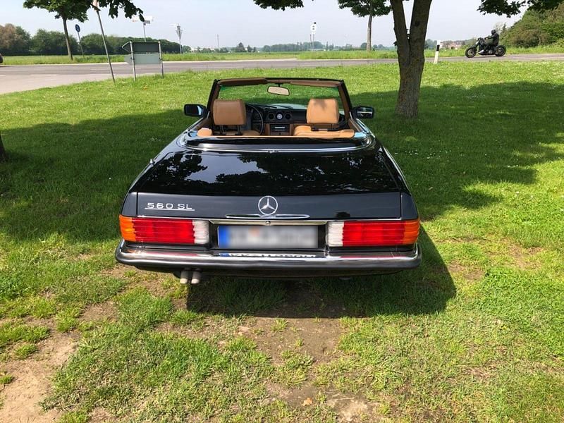 Gebraucht Mercedes 560 227 PS (166 kW) 1988 Schwarz Cabrio