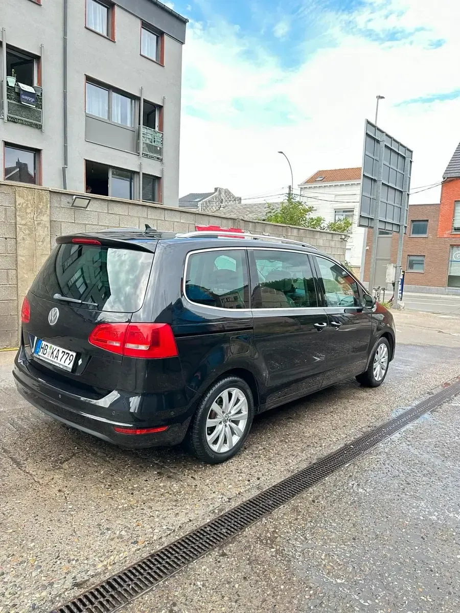Brugt VW Sharan 140 HK (102 kW) 2013 Sort MPV