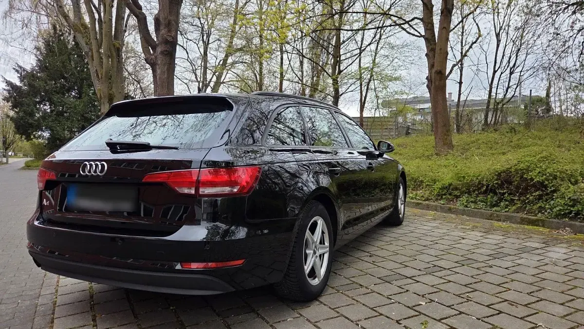Occasion Audi A4 Design 150 ch (110 kW) 2018 Noir Break