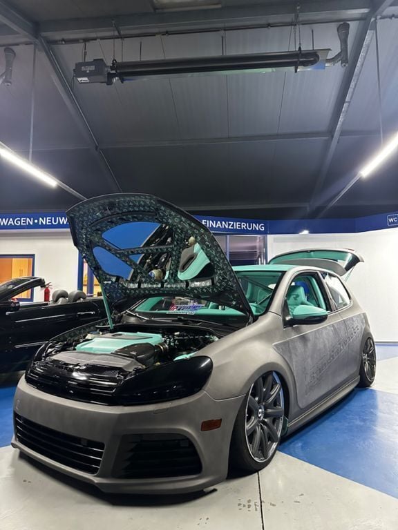 Gebraucht VW Golf VI R 271 PS (199 kW) 2010 Grau Kleinwagen