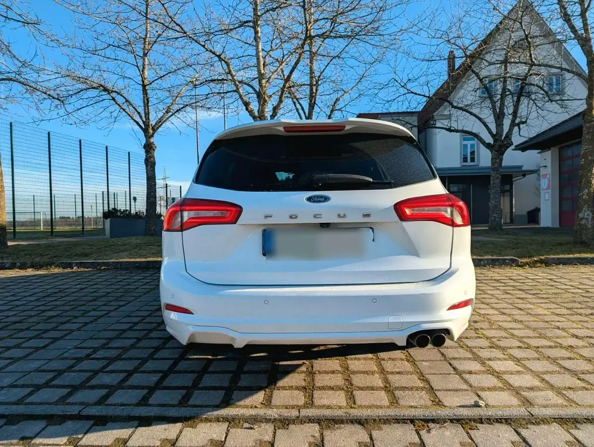 Brugt Ford Focus ST-Line 182 HK (133 kW) 2019 Hvid Stationcar