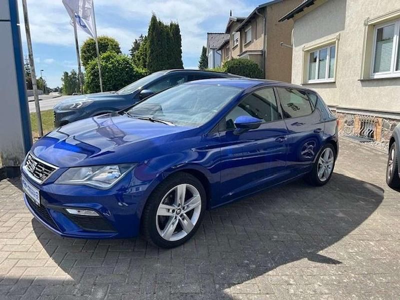 Gebraucht Seat Leon FR 150 PS (110 kW) 2018 "mystery" blau Kleinwagen