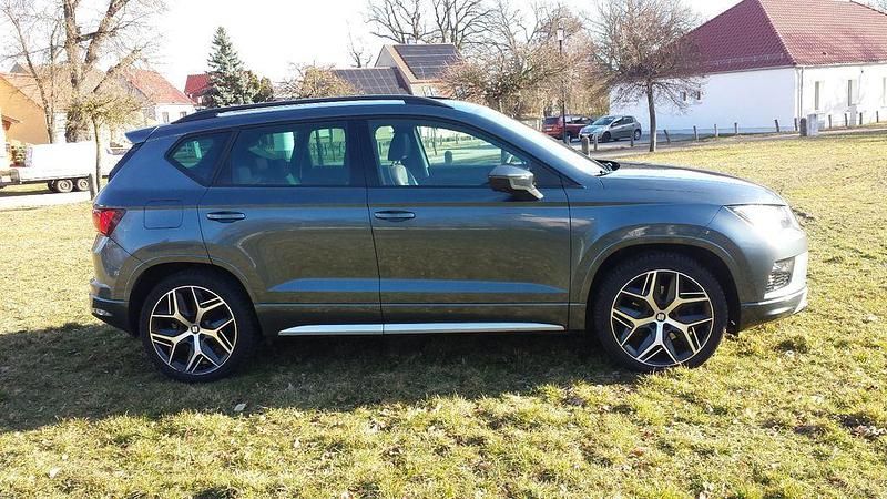 Gebraucht Seat Ateca 4Drive 190 PS (139 kW) 2020 Grau SUV