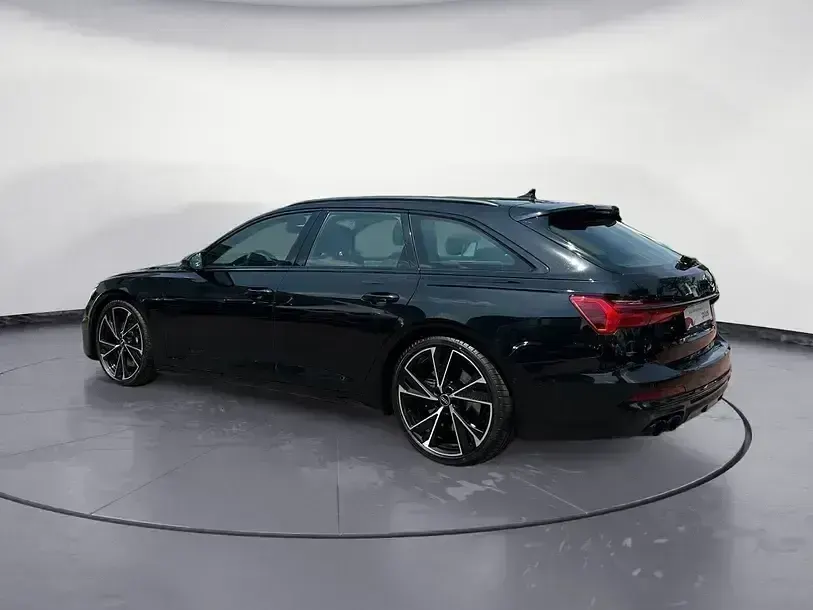 Gebraucht Audi S6 Sport 344 PS (253 kW) 2022 Mythosschwarz metallic Kombi