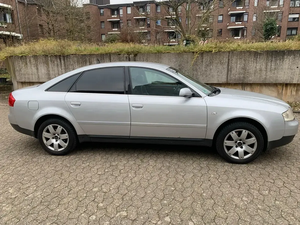 Gebraucht Audi A6 170 PS (125 kW) 2001 Silber Limousine