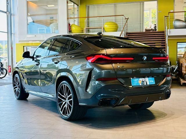 Gebraucht BMW X6 M Sport 340 PS (250 kW) 2022 Manhattan metallic SUV