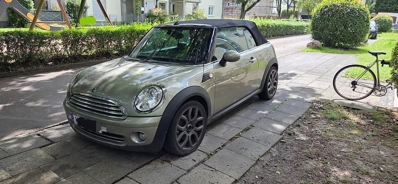 Grau Gebraucht 2010 Mini Cooper Cabriolet Cabrio | 2.000 € - Bild 1/3
