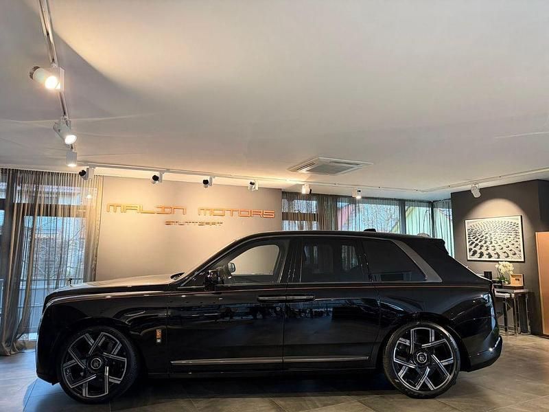 Gebraucht Rolls Royce Cullinan 571 PS (419 kW) 2024 Schwarz SUV