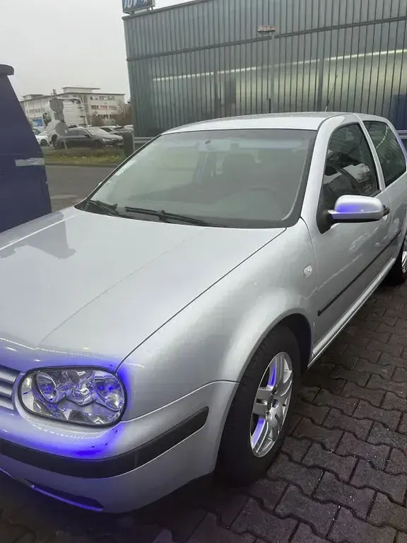 Gebraucht VW Golf IV Basis 75 PS (55 kW) 2003 Silber