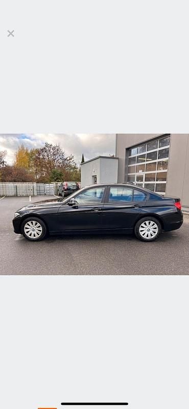 Schwarz Gebraucht 2013 BMW 316 Limousine | 7.500 € (Superpreis) - Bild 1/4