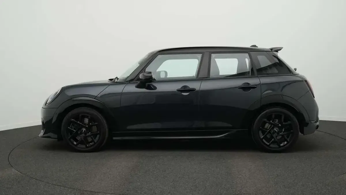 Gebraucht Mini John Cooper Works 156 PS (114 kW) 2025 Grau Kleinwagen
