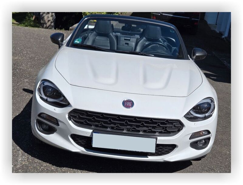 Weiß Gebraucht 2018 Fiat 124 Spider S Cabrio | 22.500 € - Bild 1/4